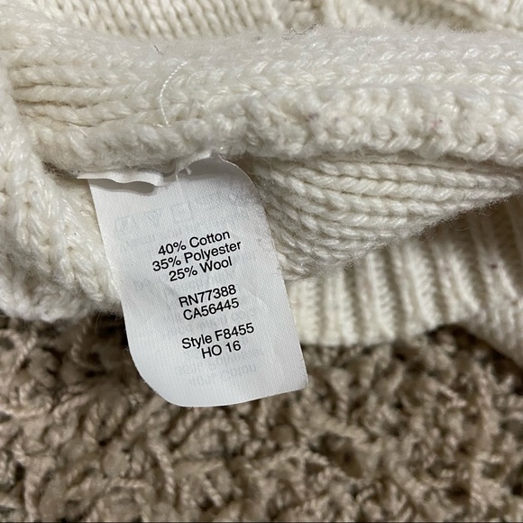 J Crew Thick Sweater - Picture 4 of 7